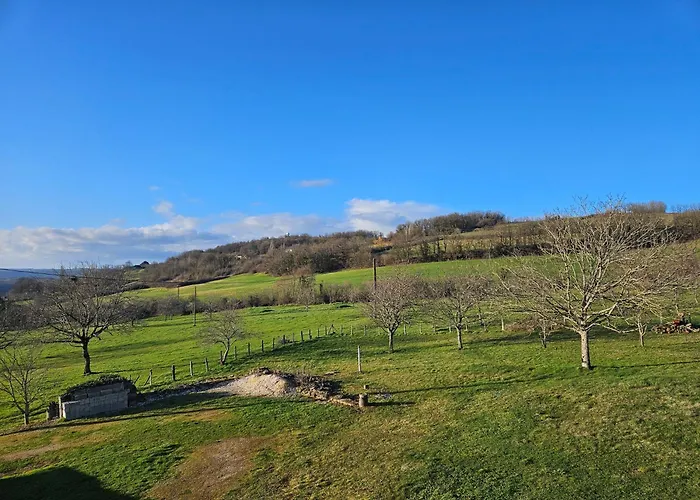 Maison Perigourdine Au Calme